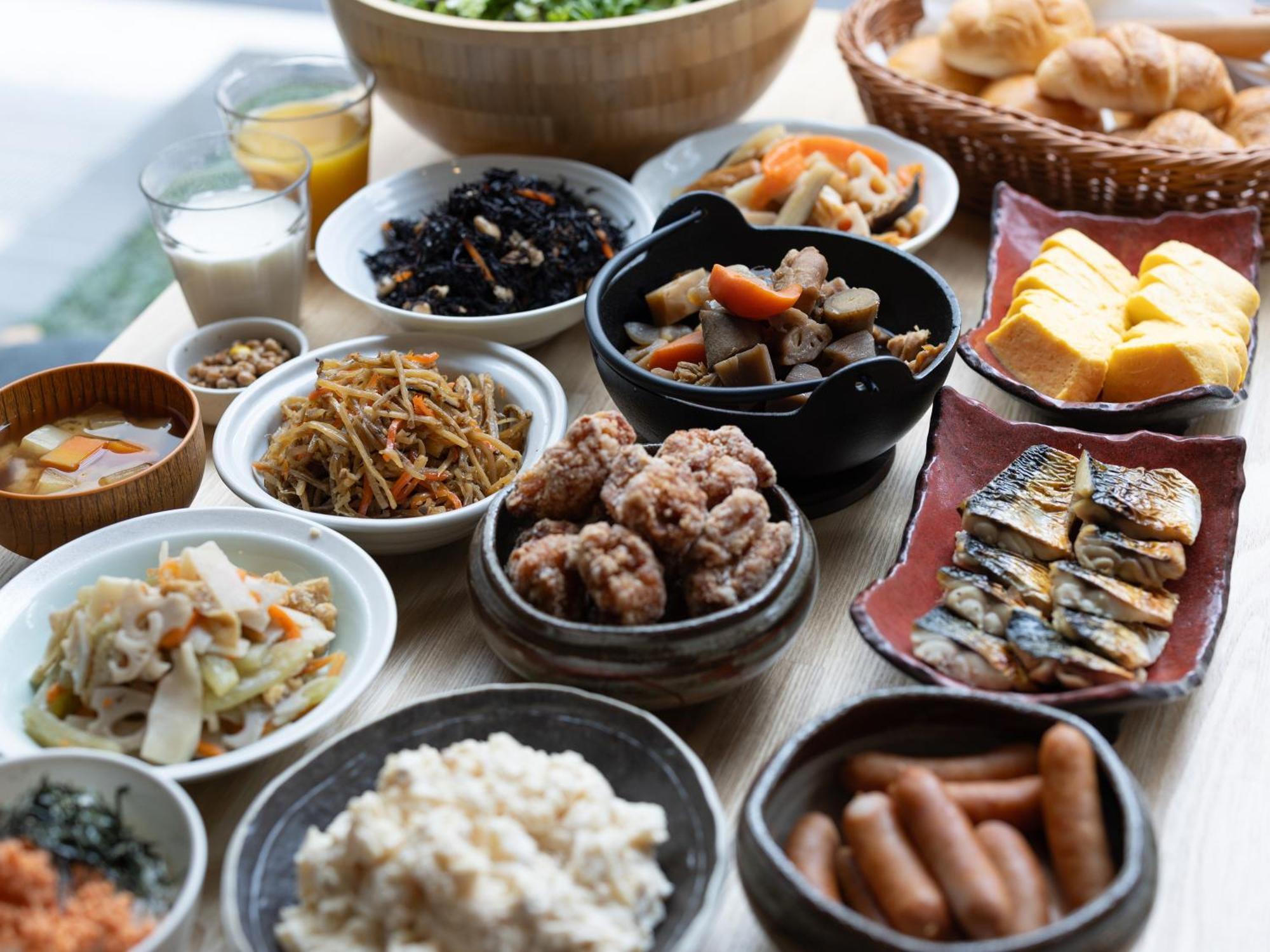 โรงแรม Apa Hatchobori Ekimae